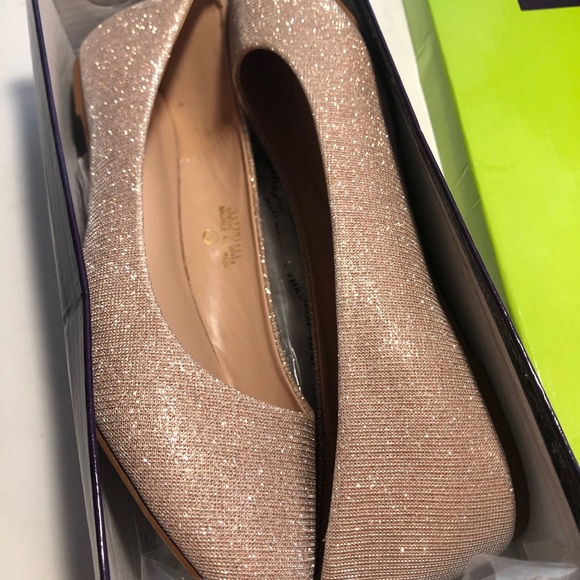 sparkly light pink flats - Picture 5 of 8